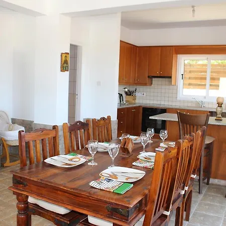 Triada Villa *